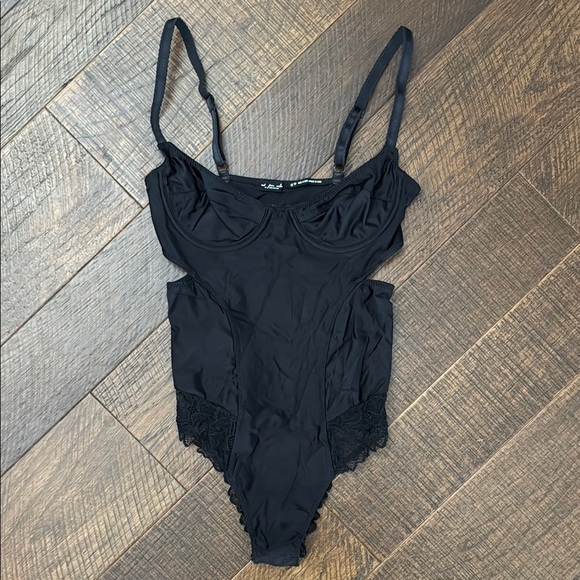 UO Out From Under Satin Lace Trim Bustier Bodysuit XS - Picture 2 of 10